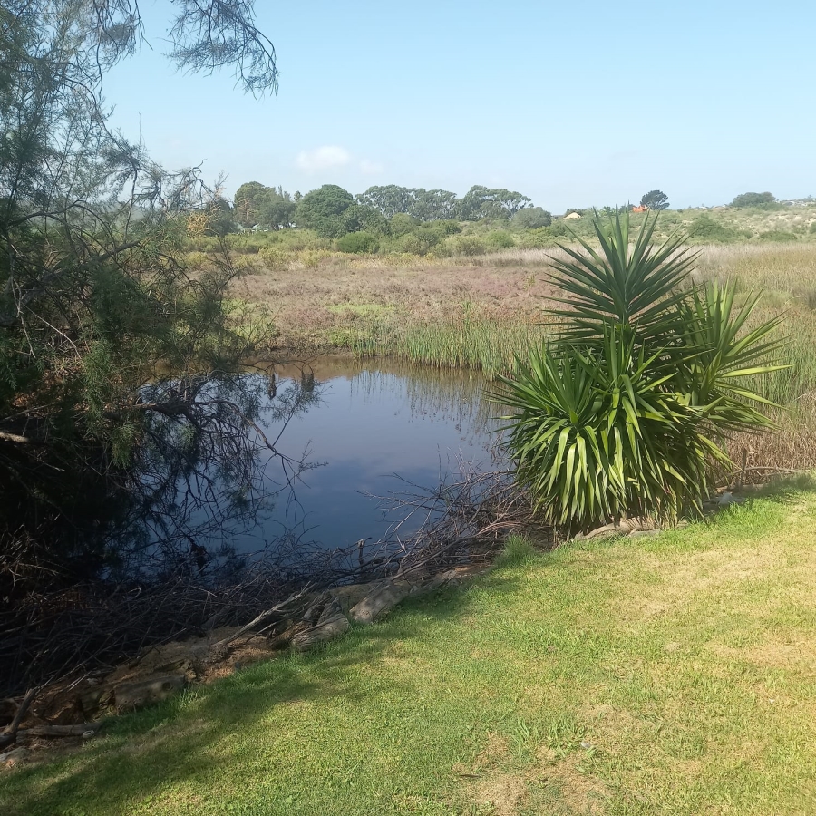 4 Bedroom Property for Sale in Klein Brak Western Cape